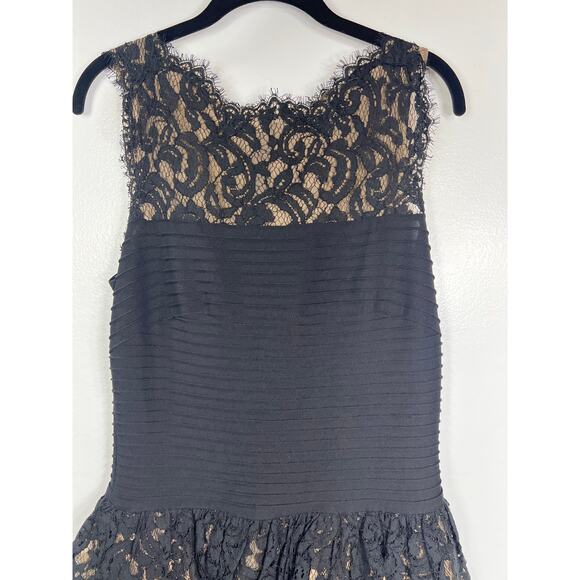 Tadashi Shoji Black Lace Pintuck Peplum Cocktail Dress Medium Party Holiday - Picture 3 of 10